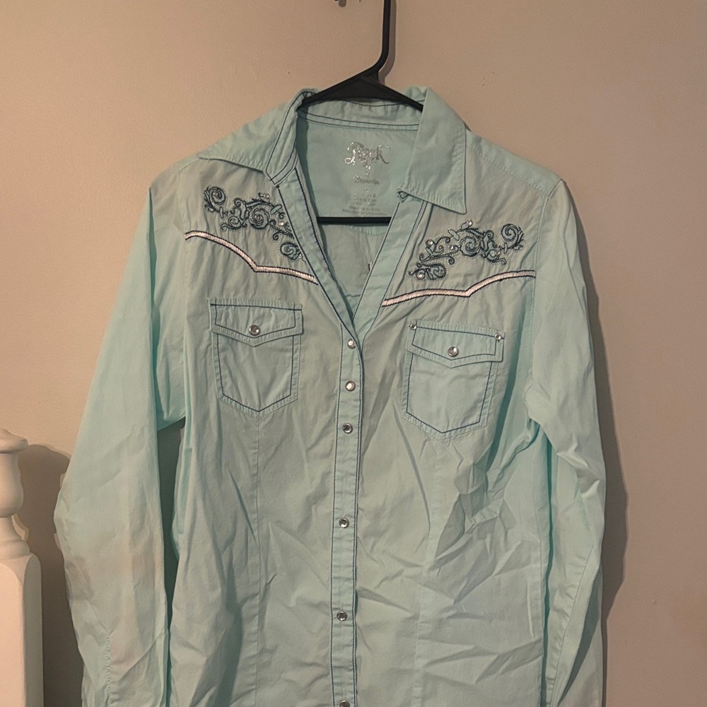 Embroidered Western Button-Down Shirt in Light Mint
